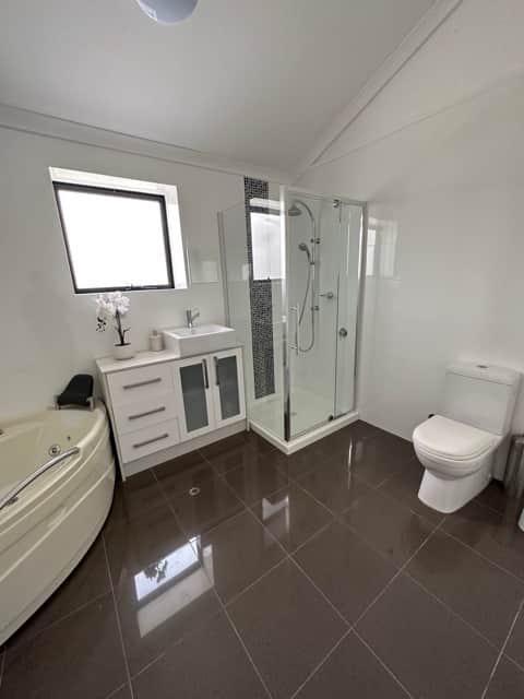 Ensuite Bathroom