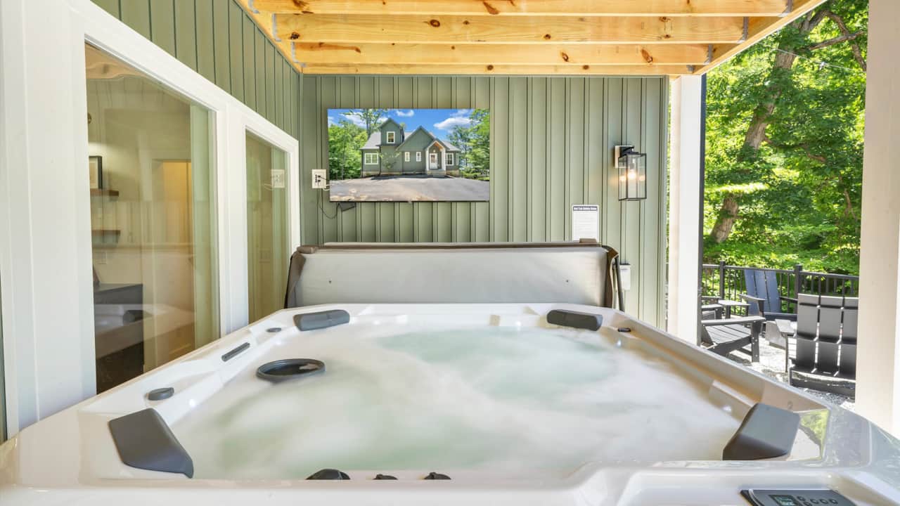 8 Person Hot Springs Hot Tub