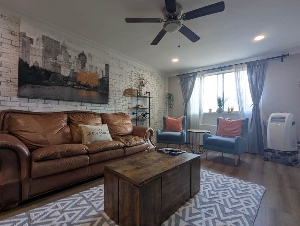 PXL 20251126 184510112.RAW 01 PXL 20251126 184510112.RAW 01