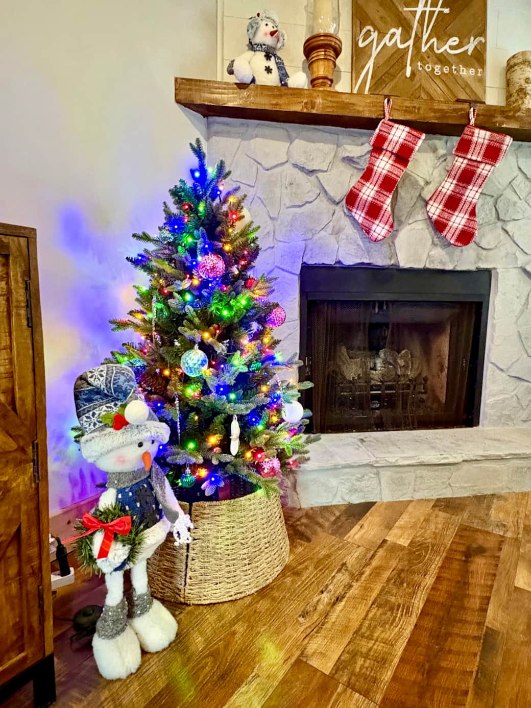 Oak Haven is decorated for Christmas!