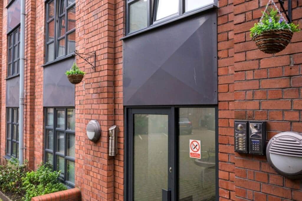 Bookbinders 9 Large City Centre 2 Bed Apt sleeps 6 Apartment in Leeds