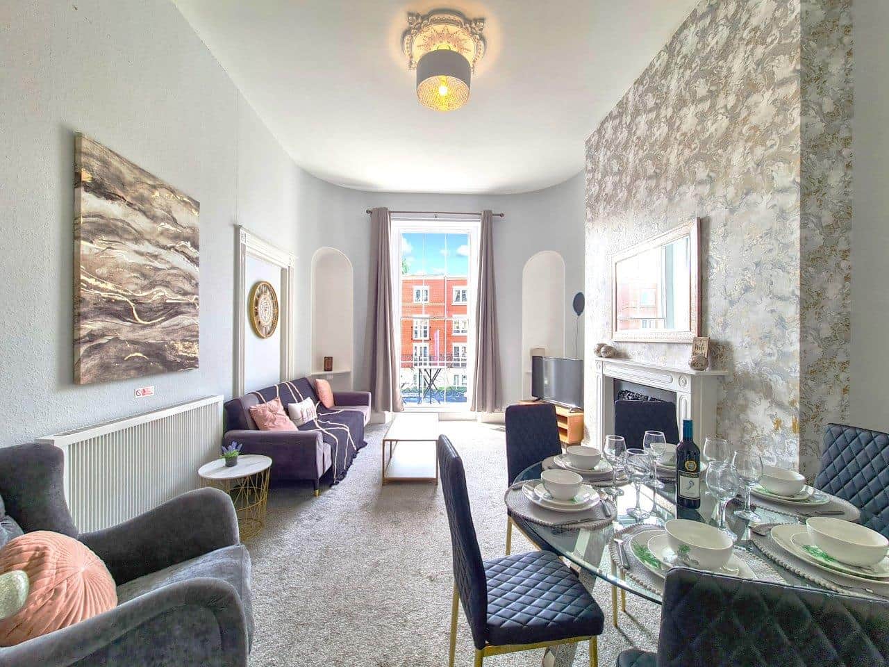 Living room diner
