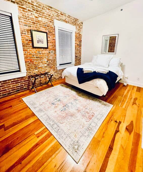 5c19360b 1b31 45bc b5c3 7b121c6241c4