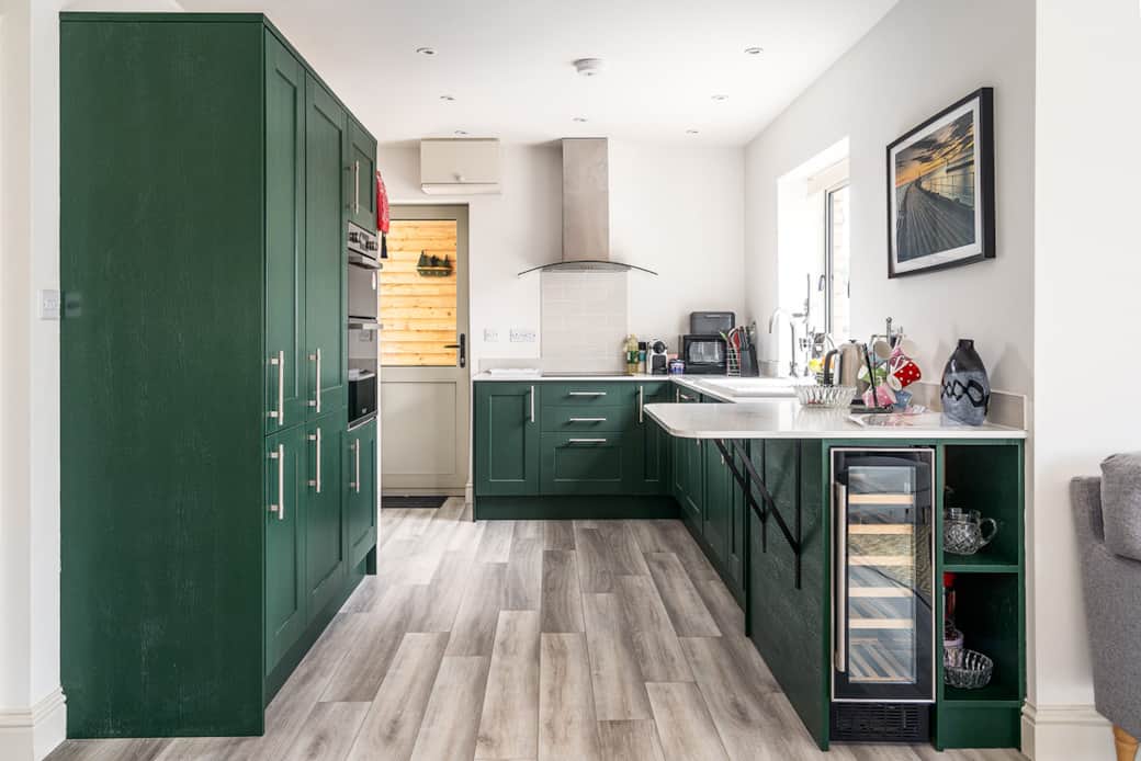Modern Kitchen (The Hayloft)