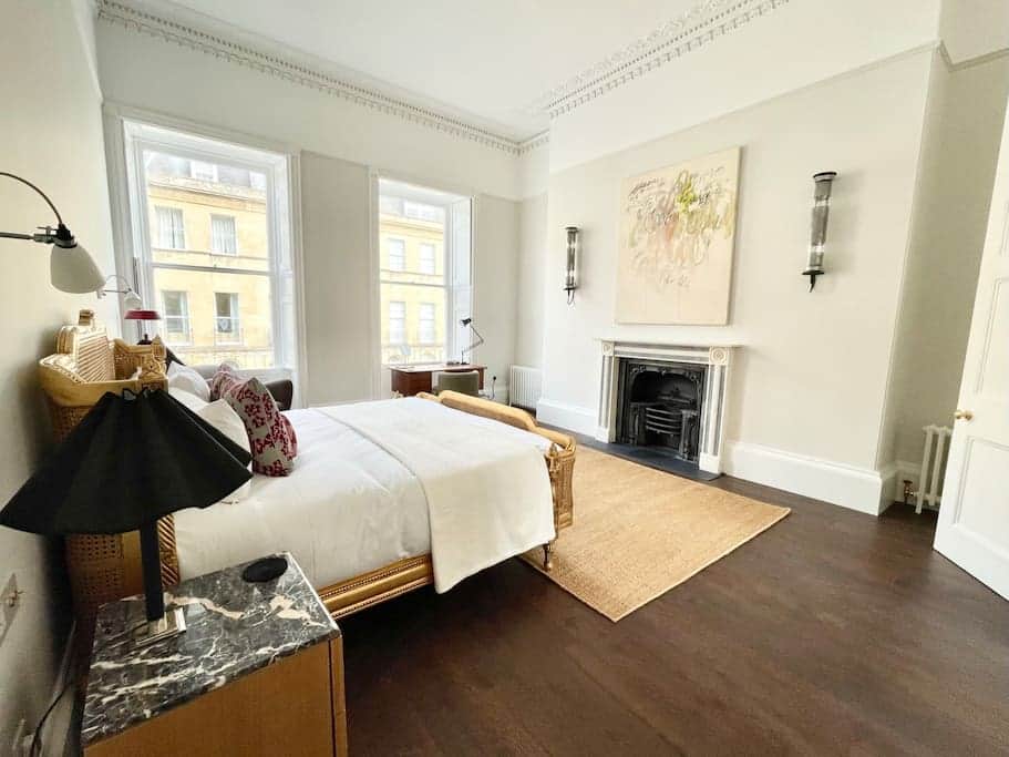 Spacious Bedroom with Super King Bed