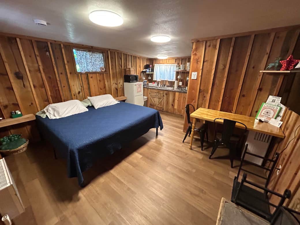 Cabin 9 Main Cabin 9 Main