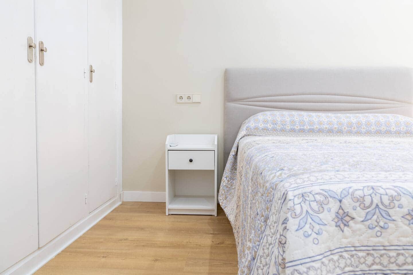 Apartamento moderno céntrico con AC y Luz natural — foto 8
