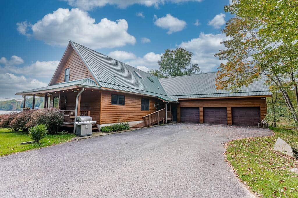 Ded6d0c9 f1c6 4a35 860f 1a36008613bf