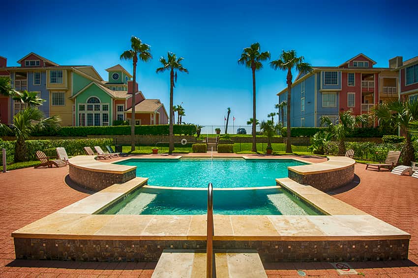 Seawall Hot Tub and Pool Seawall Hot Tub and Pool