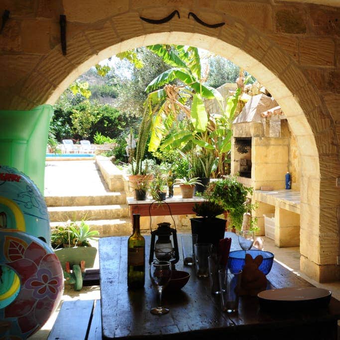 Outdoor dining area