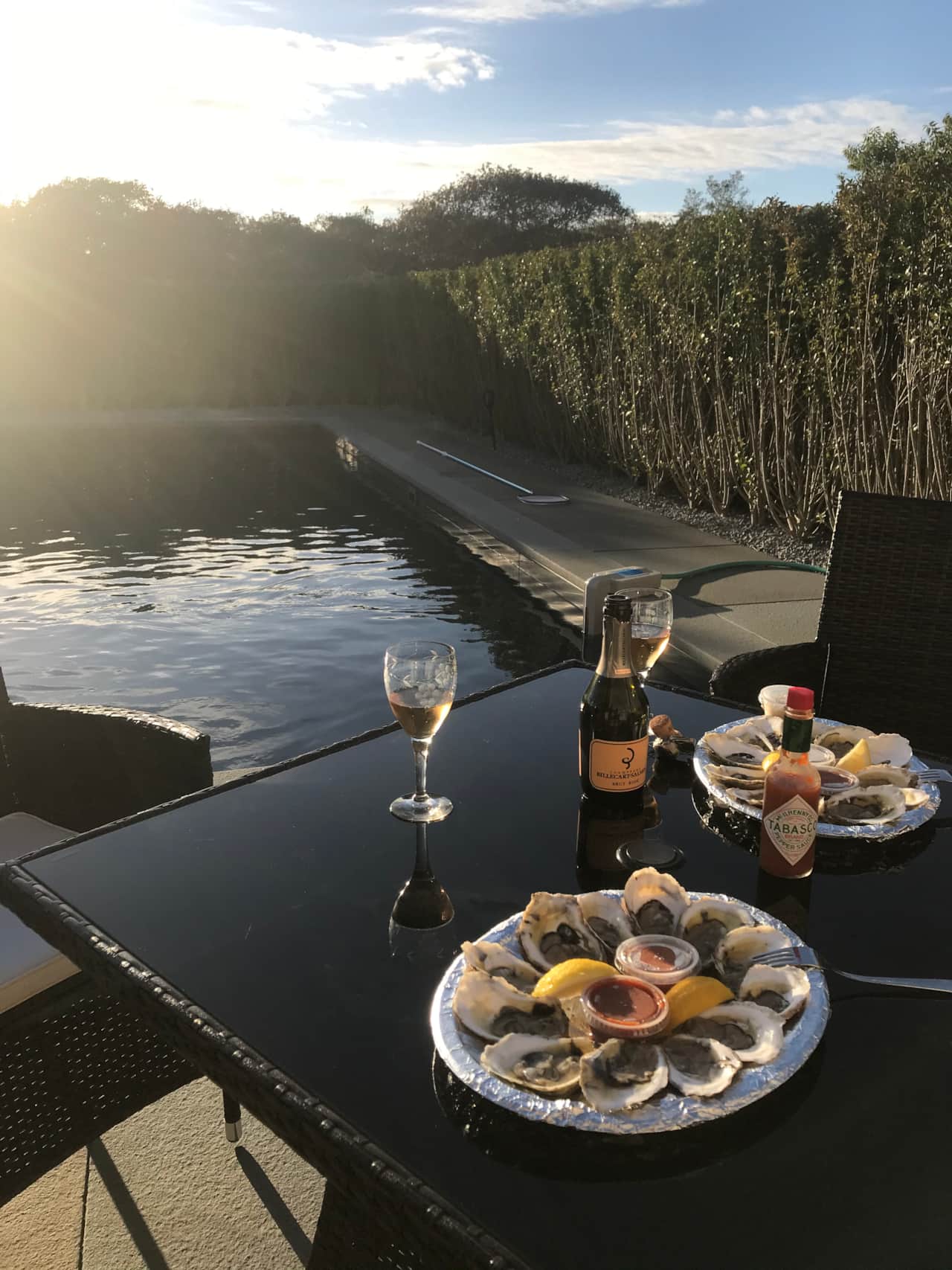 Poolside Oysters