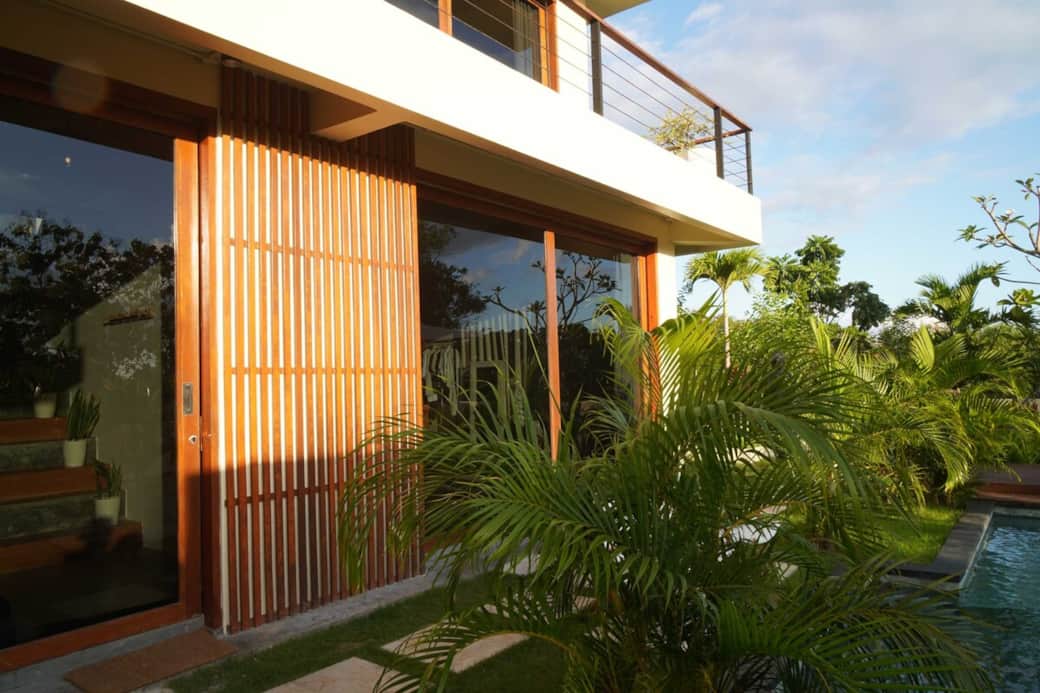 Start your mornings with sunshine and serenity at Villa Yaro, where your private poolside oasis is framed by swaying palms and total seclusion — no neighbors, just nature.