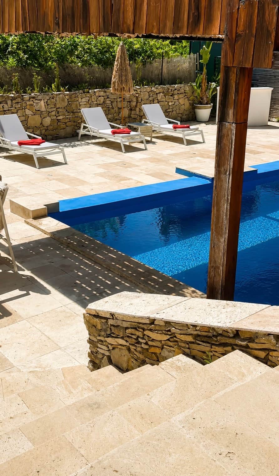 Accès direct à la piscine