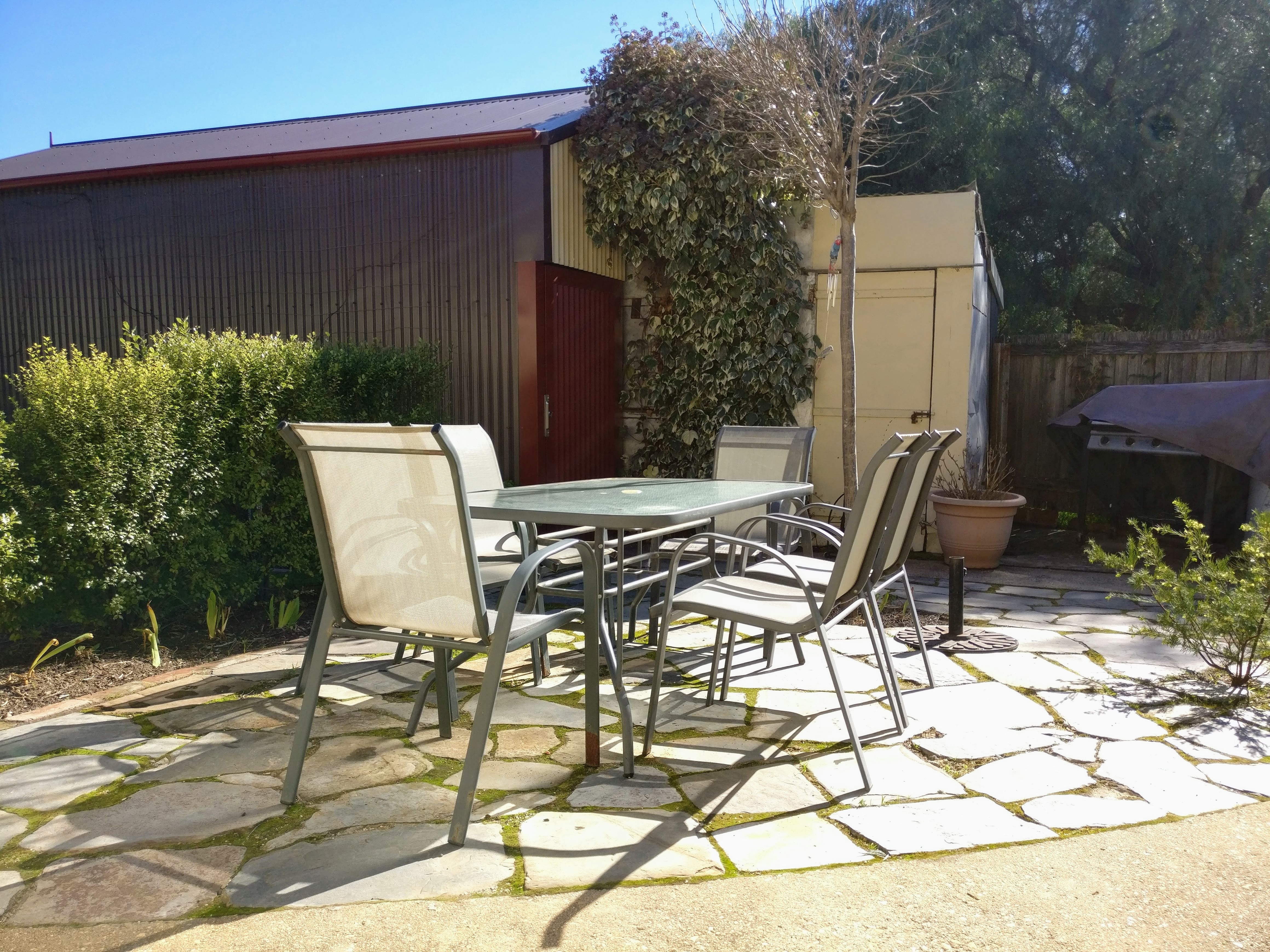 Outdoor entertaining area