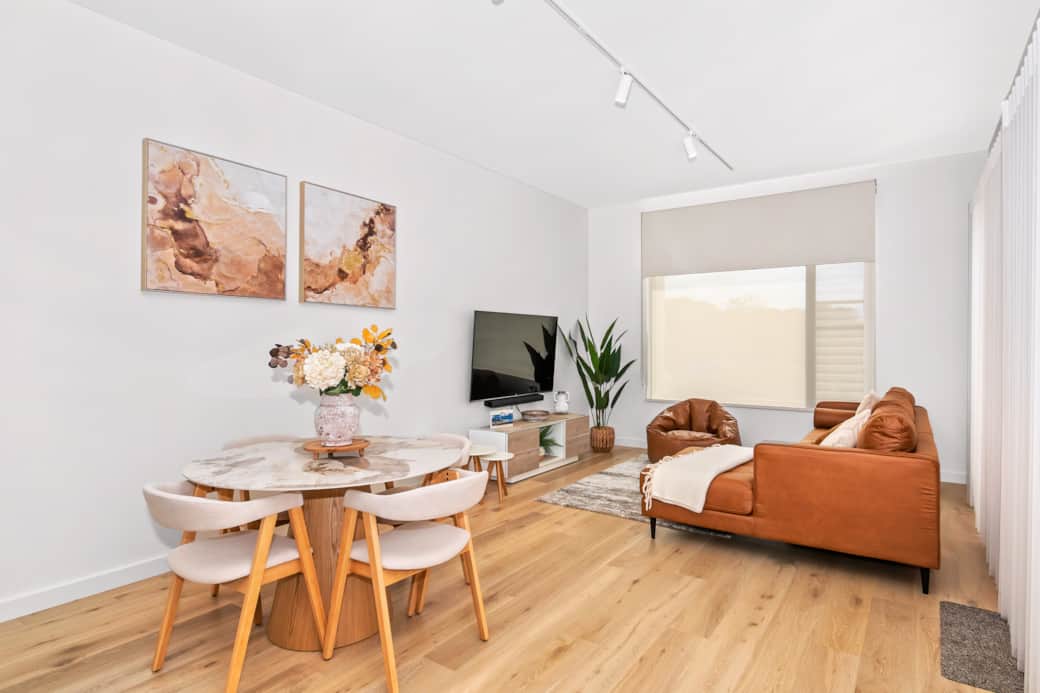 Dinning & Living Area