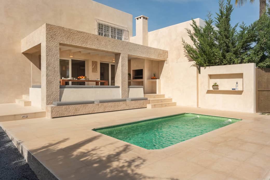 The pool can be heated for an additional fee.