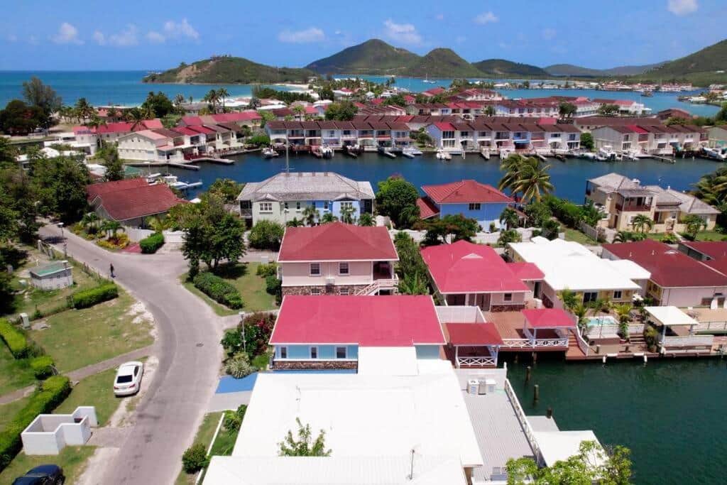 GAted safe fun comunity of marina homes nestled in Antigua