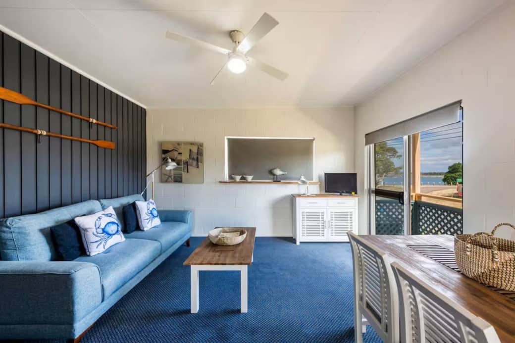 Lounge and Dining area