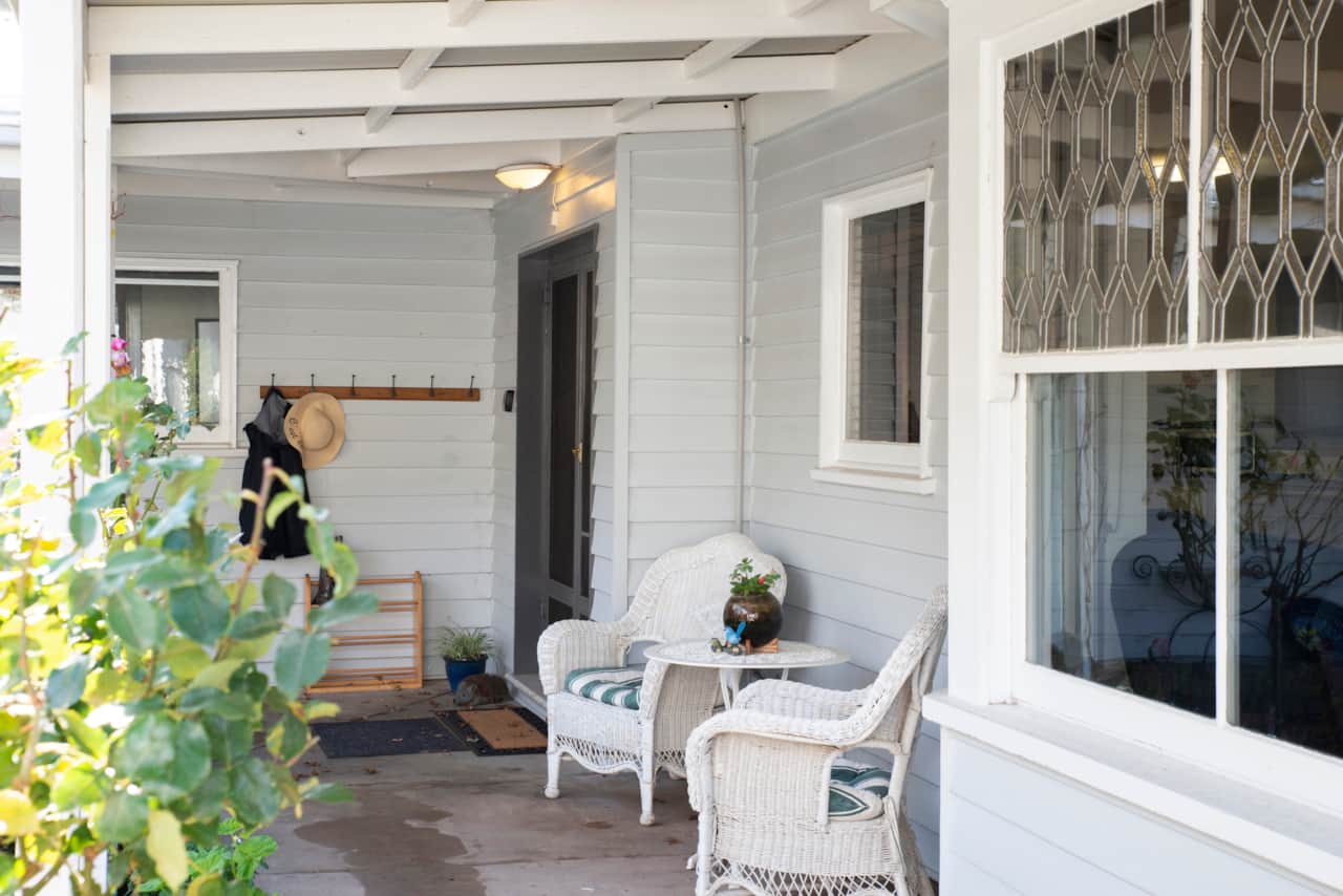 Inviting entrance: comfort, style, retreat ambiance.