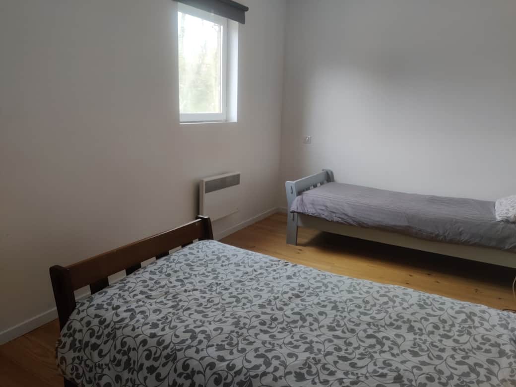 Chambre 6 1er étage 2 lits de 90
