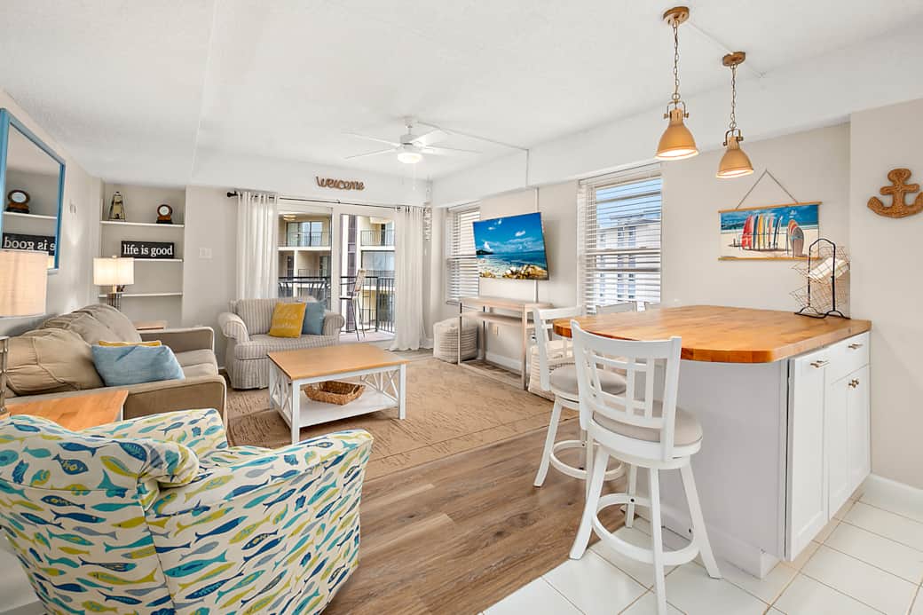 04-7 136th St #N401 4