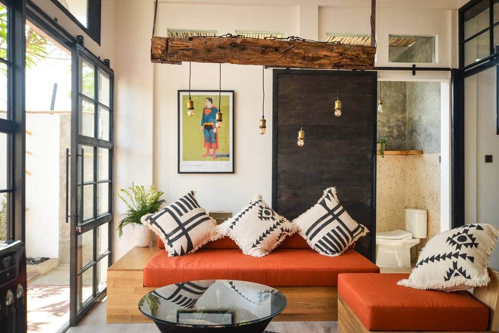 Tastefully design living room with eclectic airy atmosphere