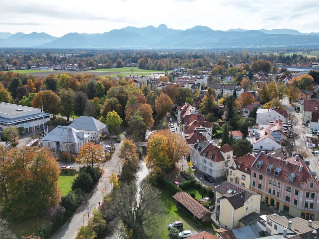 Dji fly 20251021 185348 455 1761044162008 photo Dji fly 20251021 185348 455 1761044162008 photo