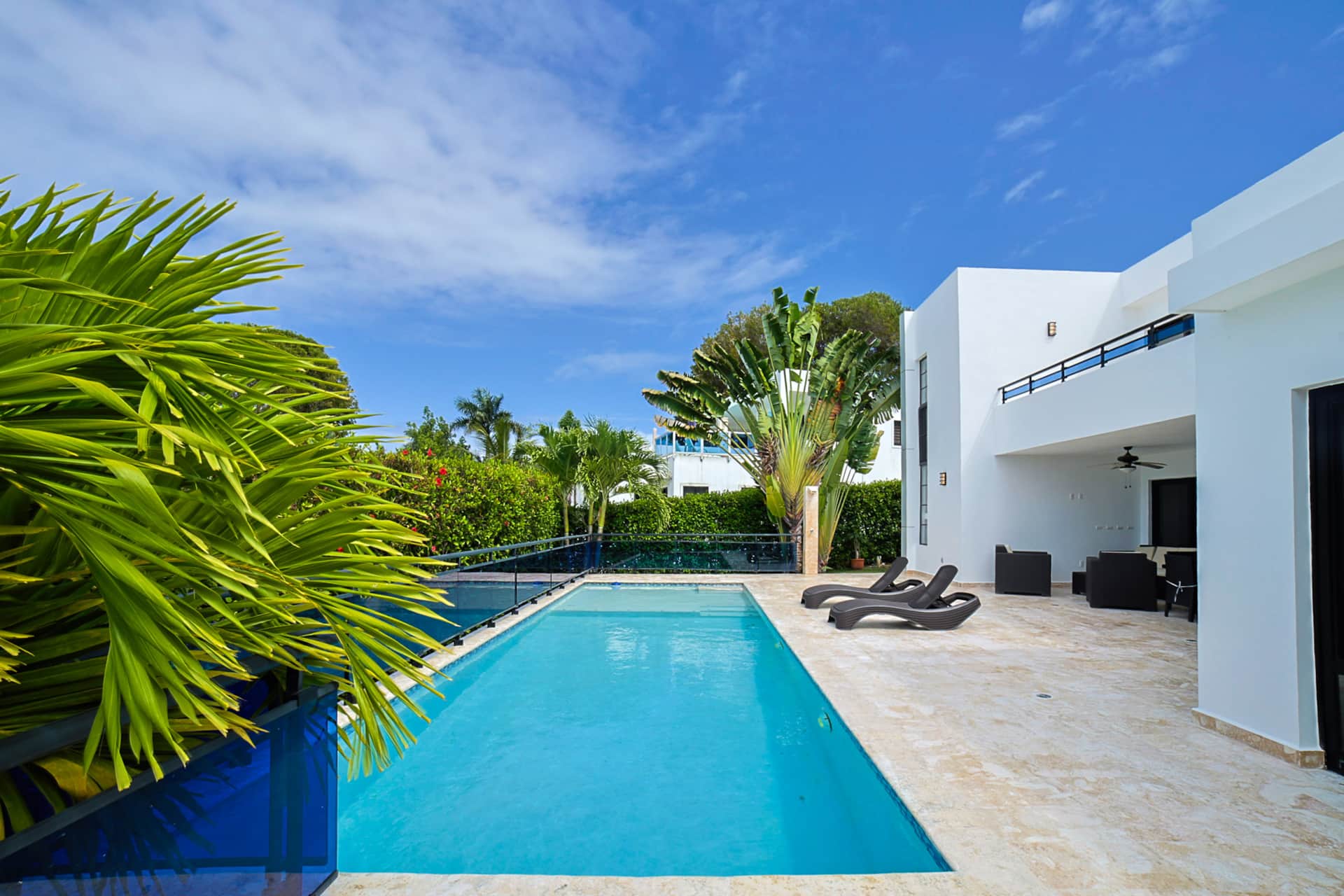 VILLA CONTI 945 • Premium • Moderna • Espaciosa • Servicio de transporte a la playa