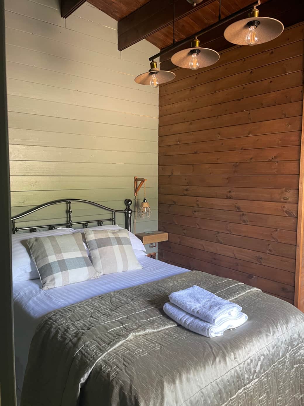Second bed