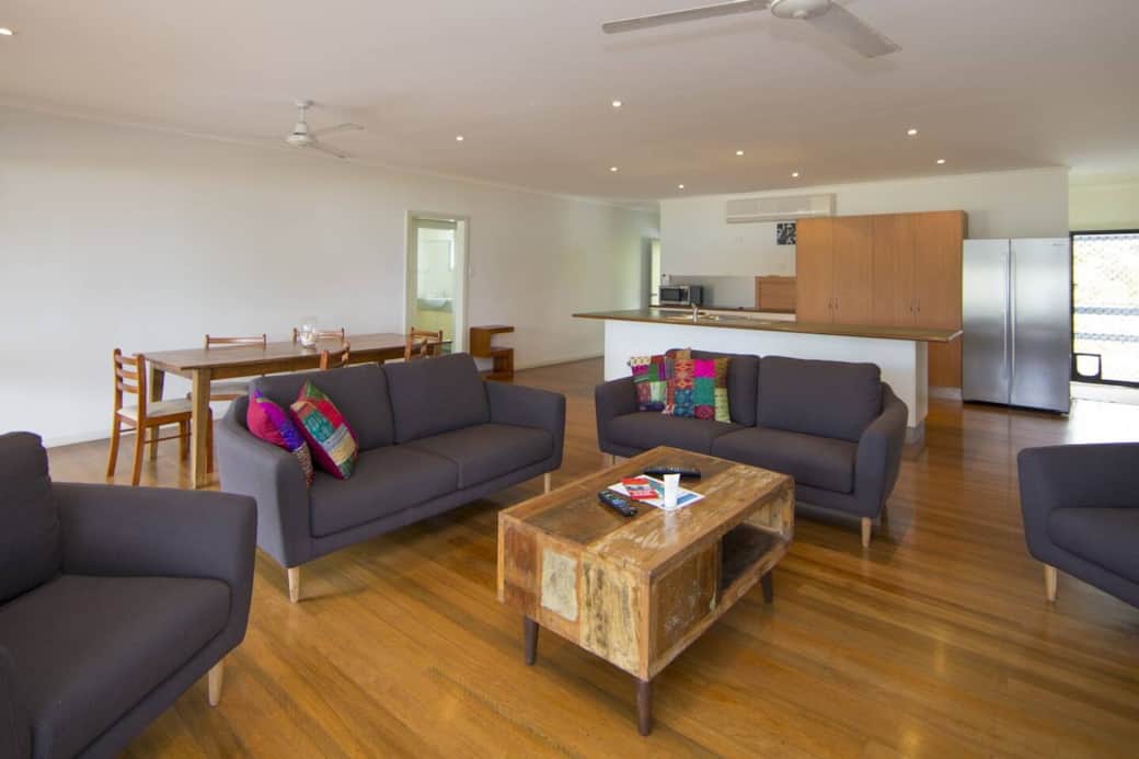 Apollo Jewel No4 - Lounge Kitchen Dining