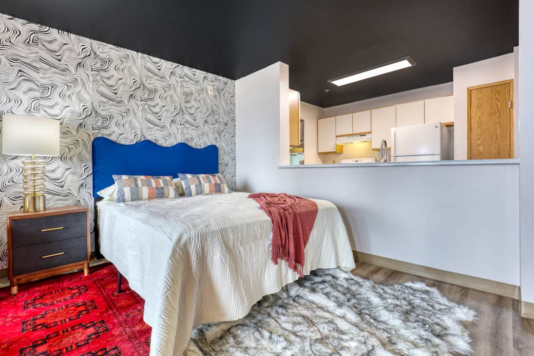 Queen Size Bed Queen Size Bed