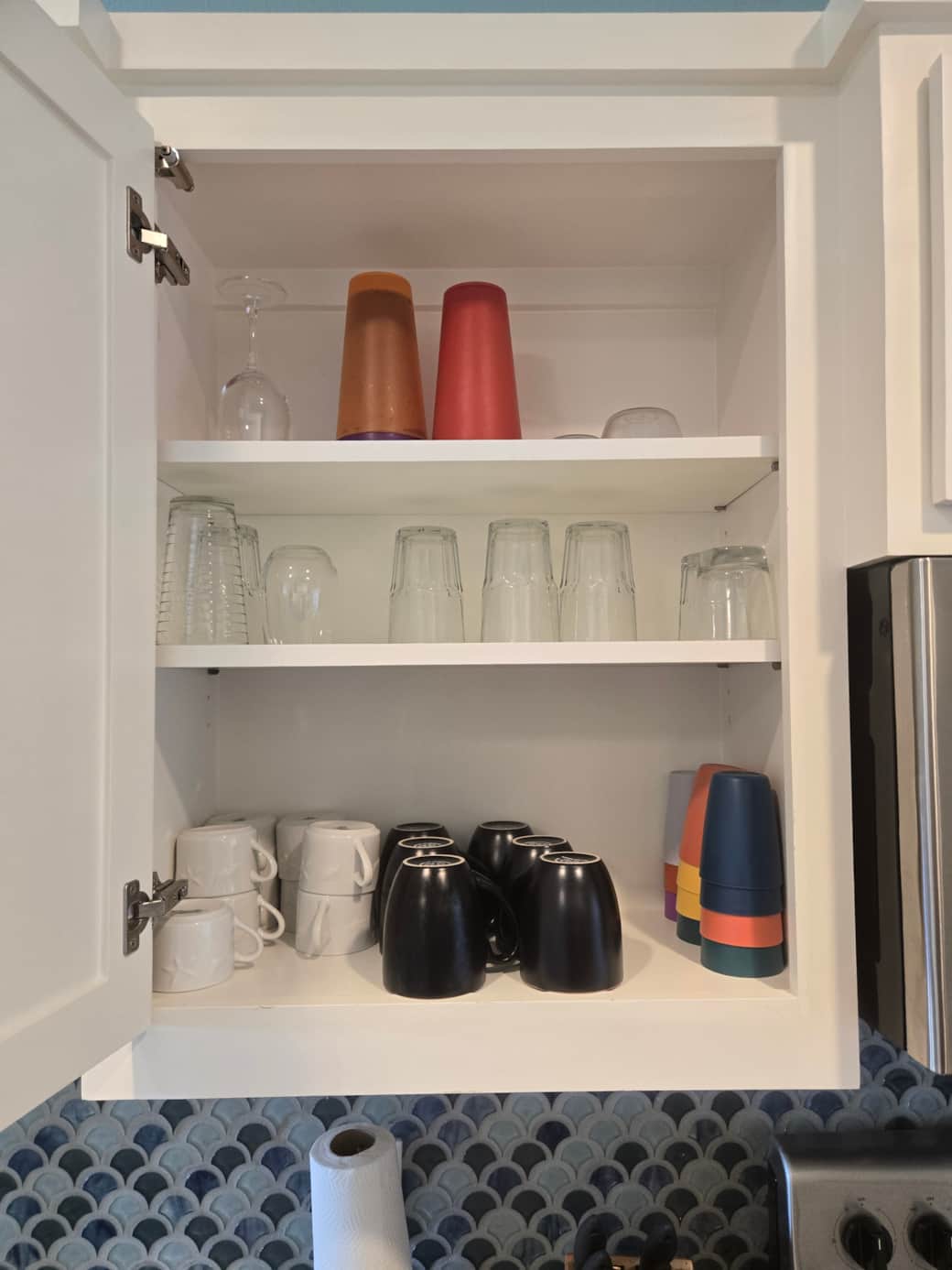 Fully stocked Kitchen of coffee and regular cups Fully stocked Kitchen of coffee and regular cups