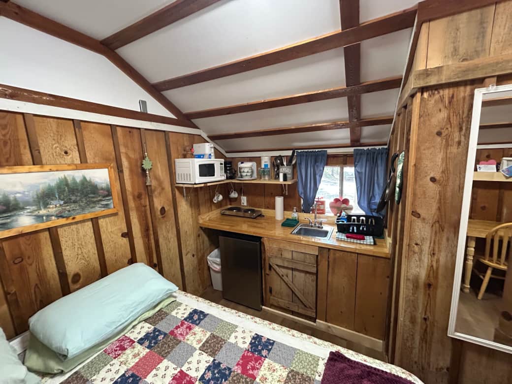 cabin 6 kitchenette 