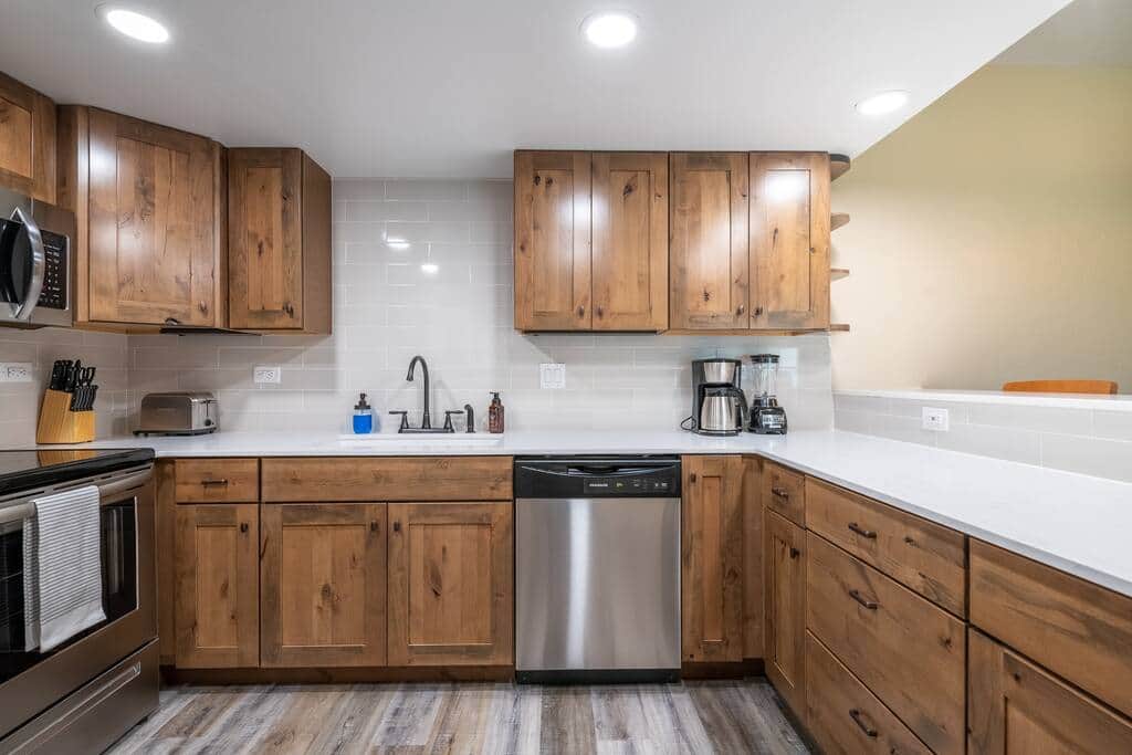 Steamboat Dream Vacation - Rockies 2 Bedroom/2 Bath Condo - Newly Remodeled 