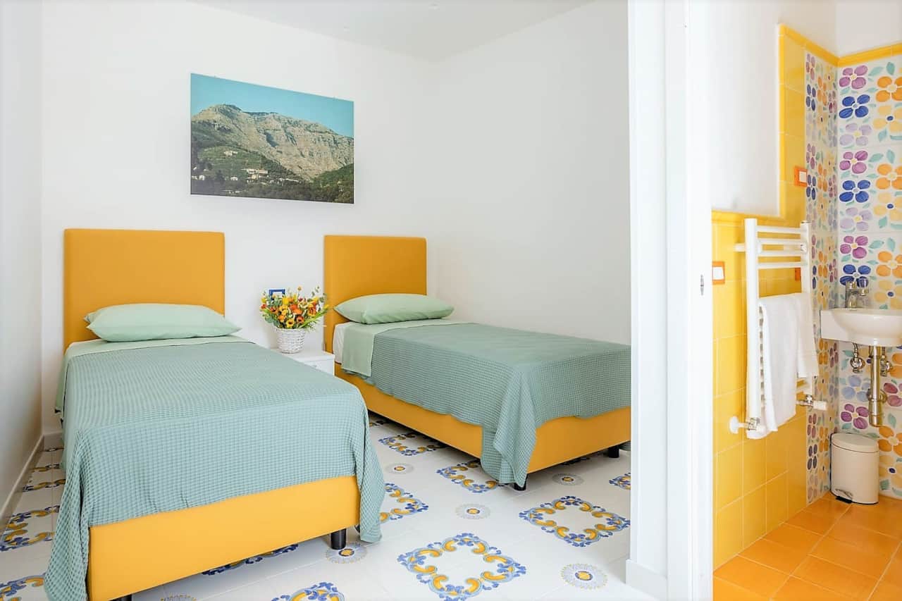 ANGOLO DI PARADISO