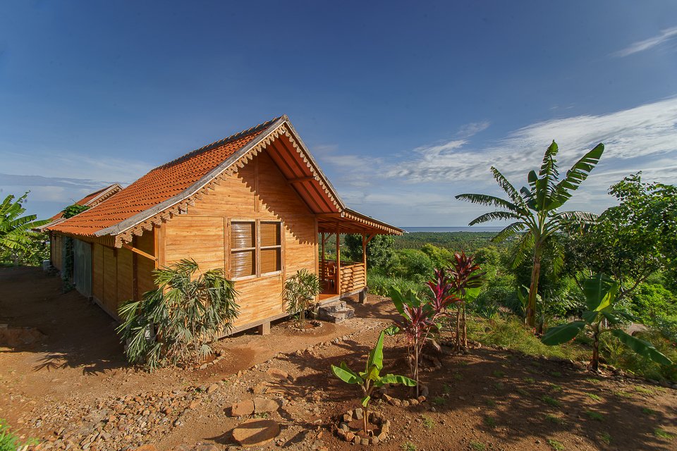 Kesambi 4 Wooden House exterior view with wooden architecture