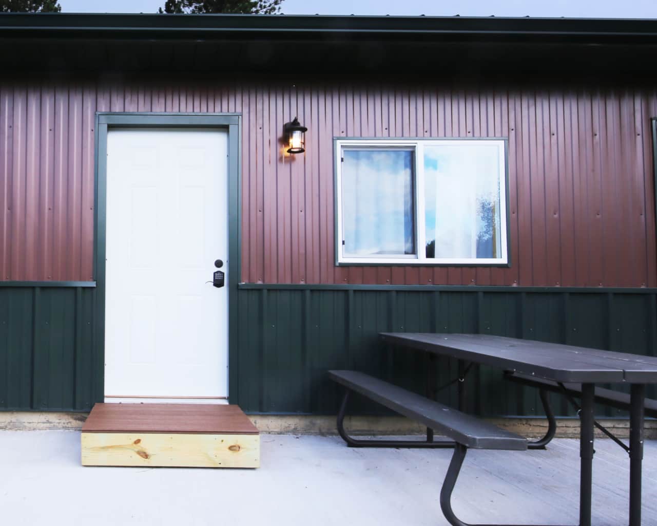 Lodge room exterior