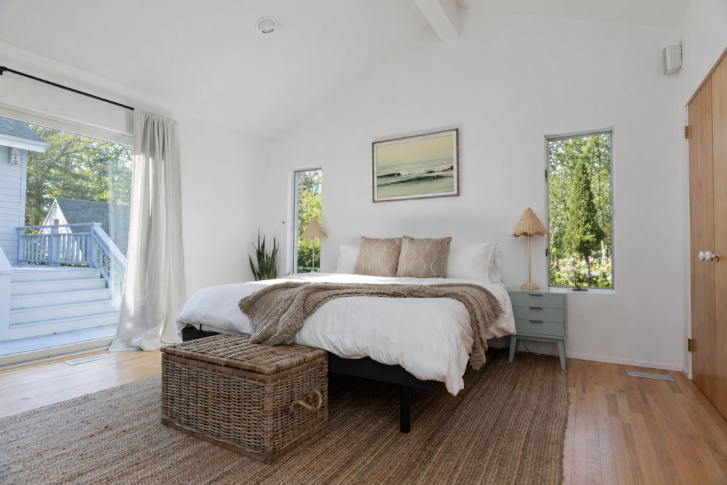 Bedroom 1 | King