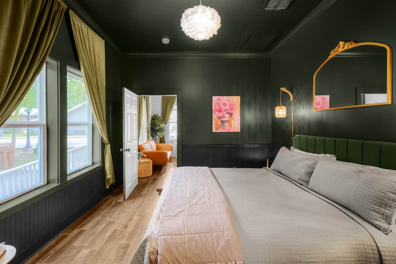 Kind bed with premium linens,feather topper & smart nightstands