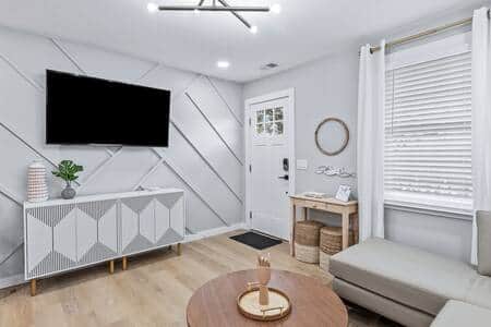 58ef81cf 2172 4070 9641 c806747e0451