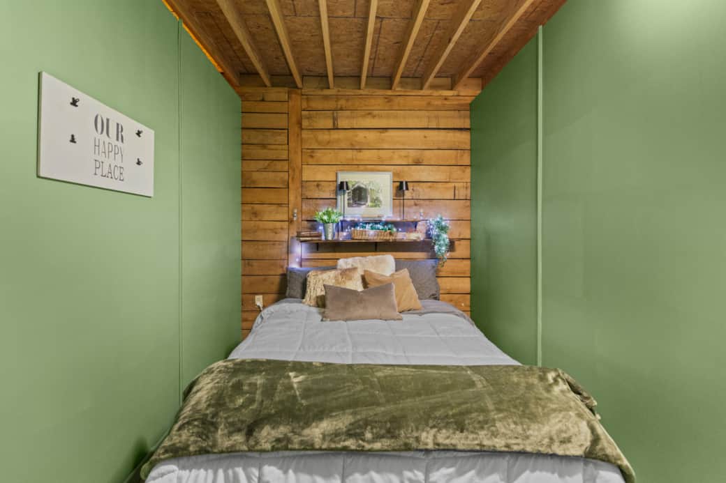 Bunkin Bad Badroom 1 Bunkin Bad Badroom 1