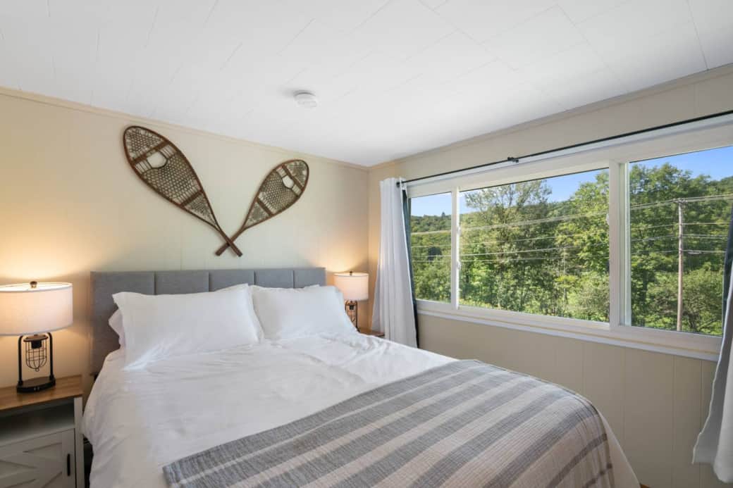 Unit 1 Front queen bedroom