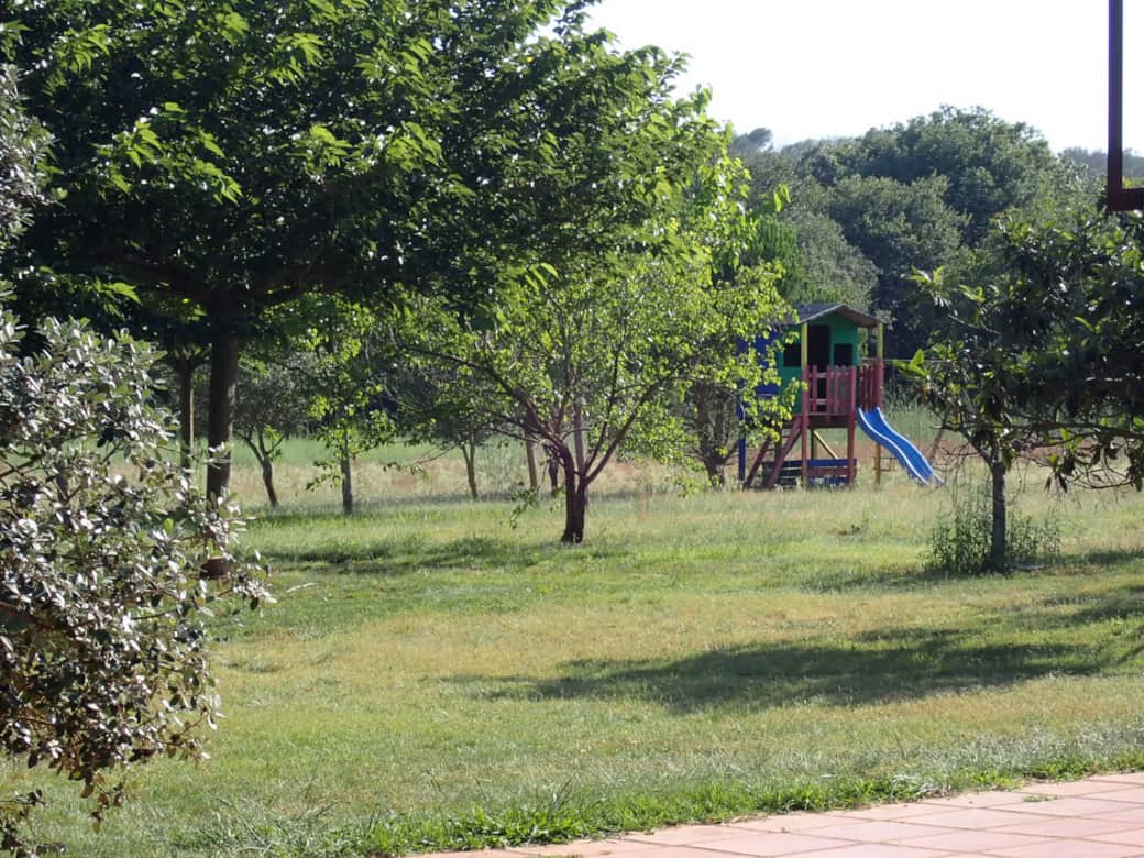 Aire de jeux pour enfants en pleine nature
