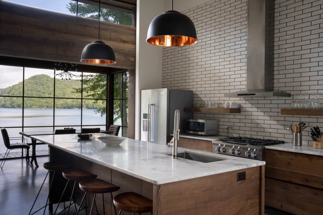 Dine in Kitchen with Views 