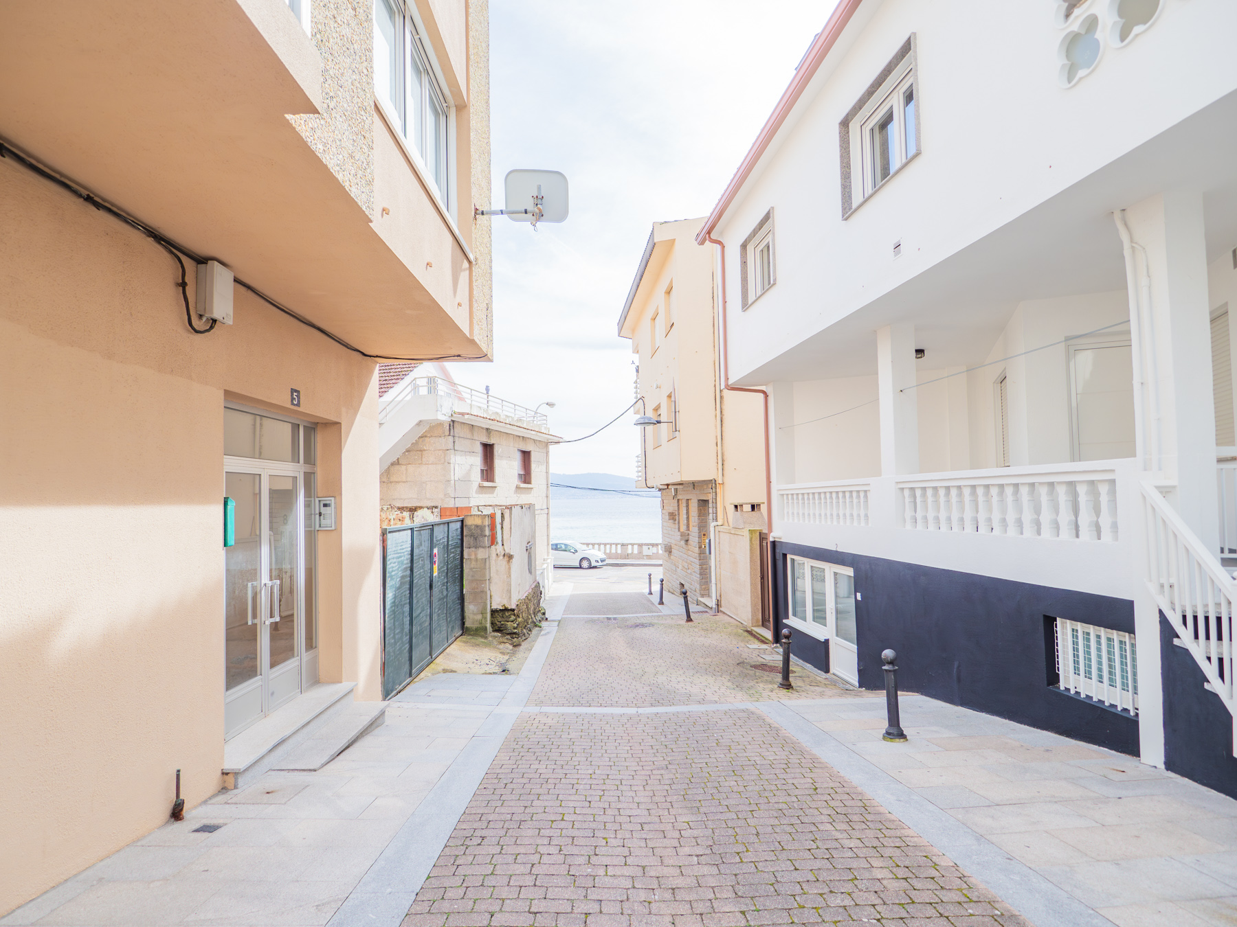 Portonovo 3 by YBH
