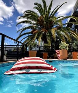 Pool party