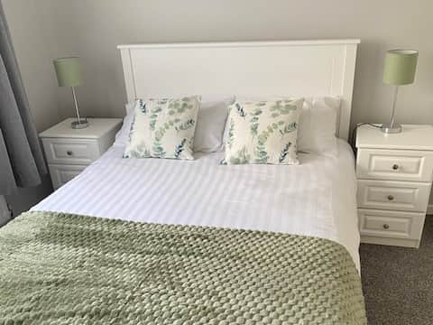 Room 5 (3)