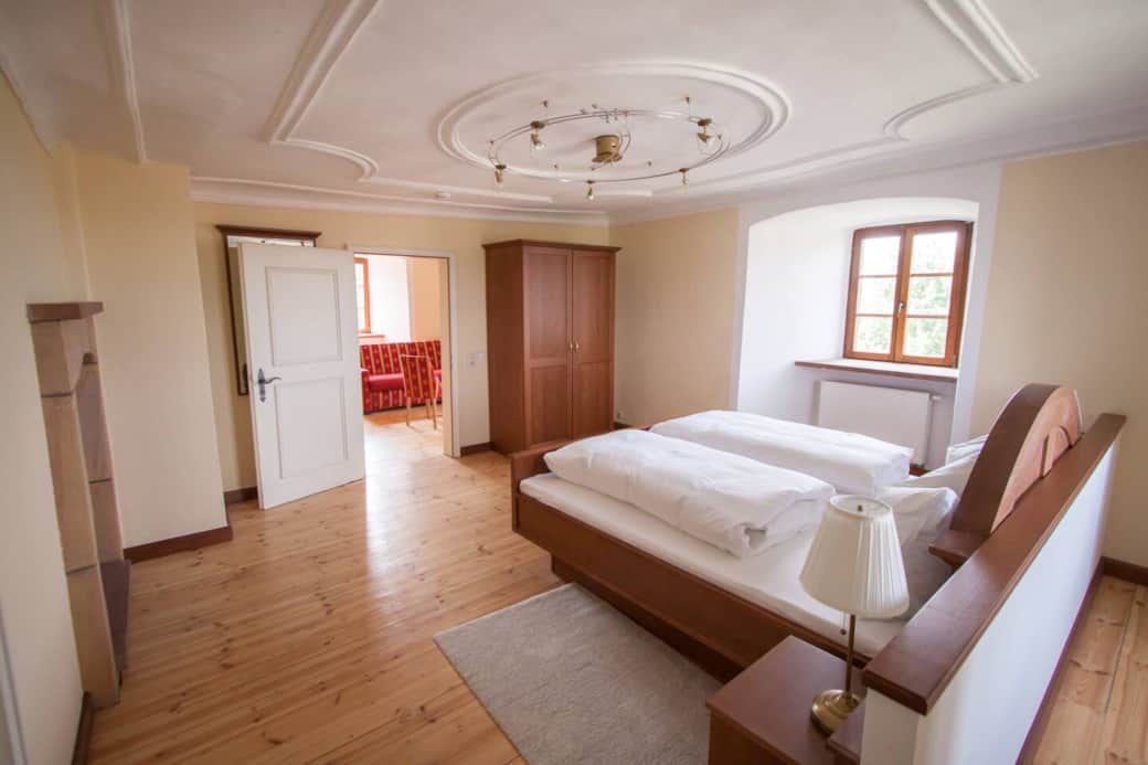Schlafzimmer mit sicht auf das Wohnzimmer Schlafzimmer mit sicht auf das Wohnzimmer
