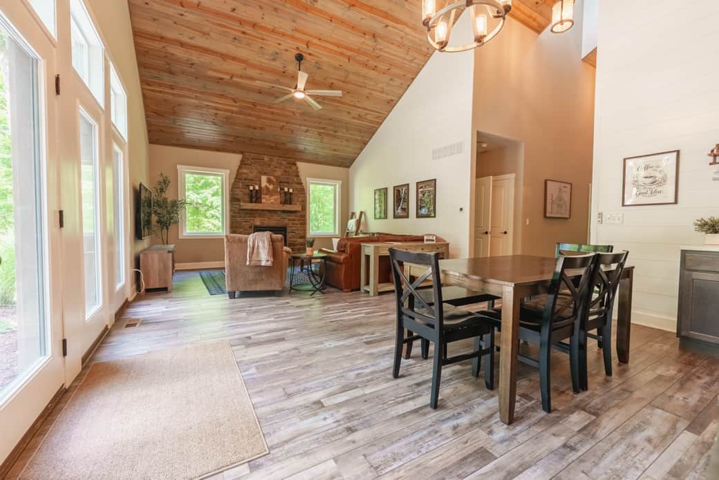 Main Floor - Dining