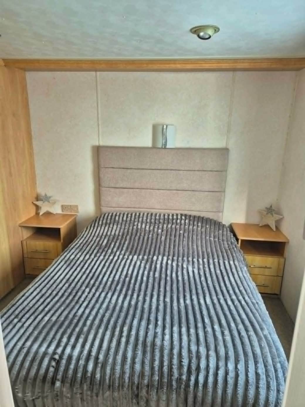 Bedroom Bedroom